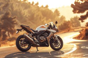 Motos d'occasion à prix abordable en vente